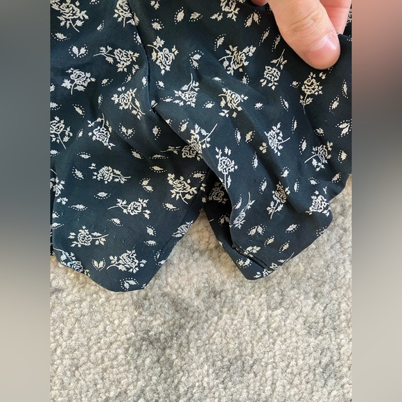 1990s Floral Button Up Romper - Picture 3 of 7